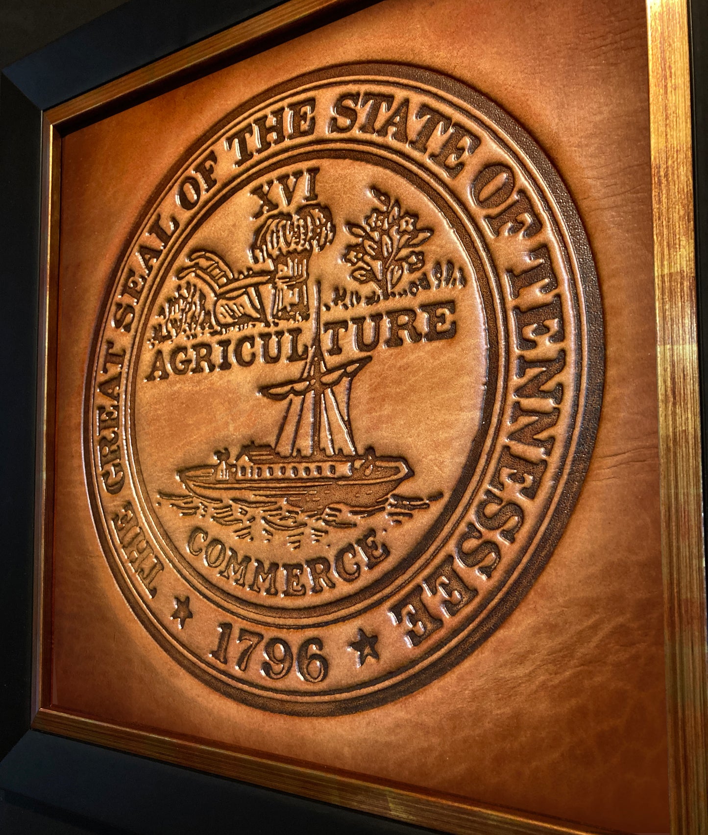 15 x 15 Leather Tennessee State Seal